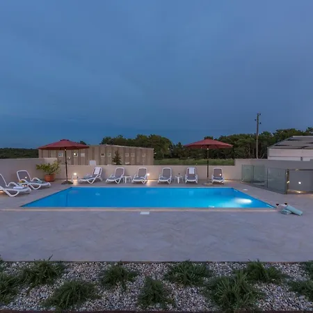 Kavaljer Villa Novigrad Istria