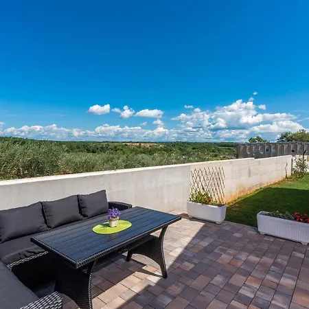 Villa Kavaljer Novigrad Istria